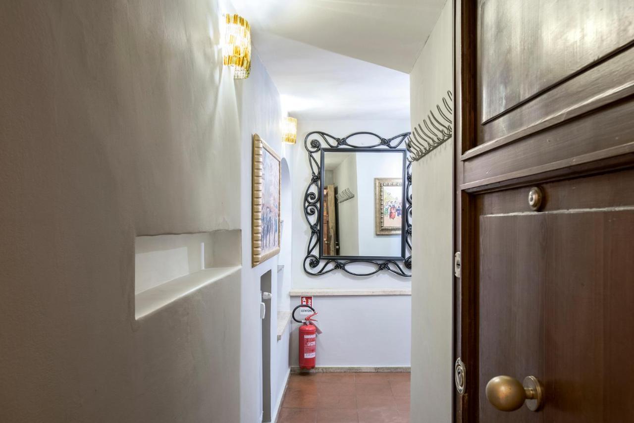 Apartamento Charming Pantheon In The Heart Of